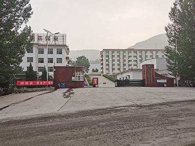 山東能源某煤礦在天地煤機采購錨桿鉆車設備